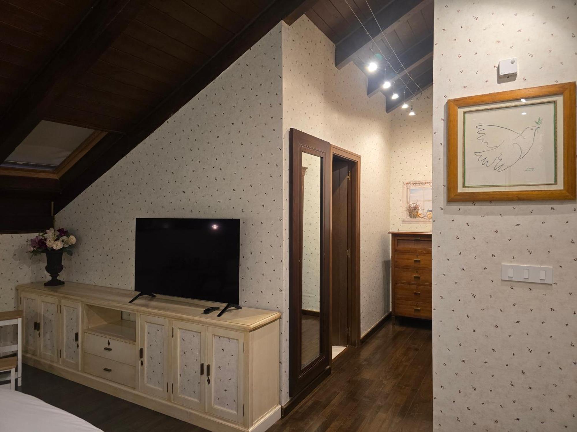 Un Encanto De Duplex Jaca Luaran gambar