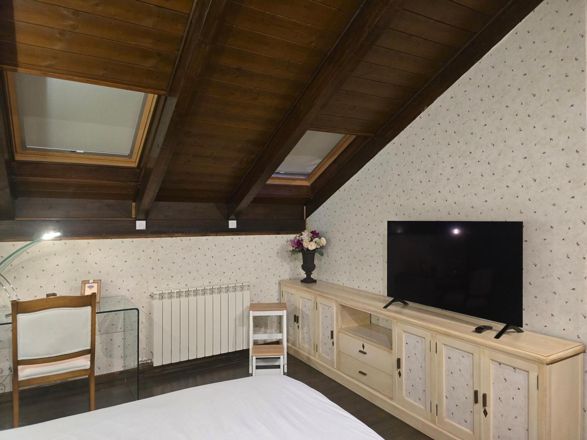 Un Encanto De Duplex Jaca Luaran gambar