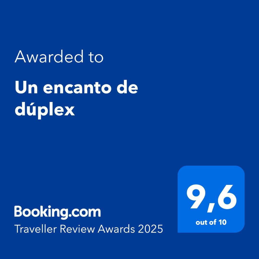Un Encanto De Duplex Jaca Luaran gambar